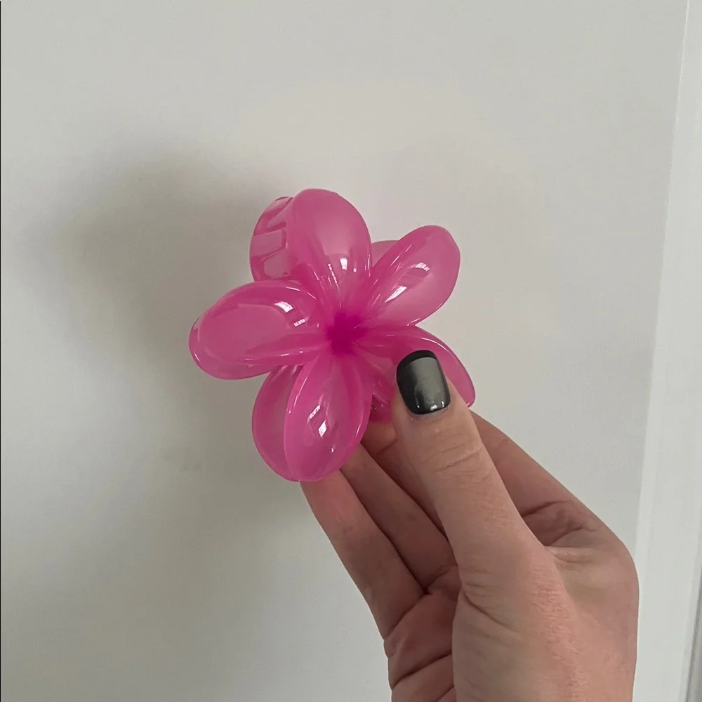 Free People flower shaped